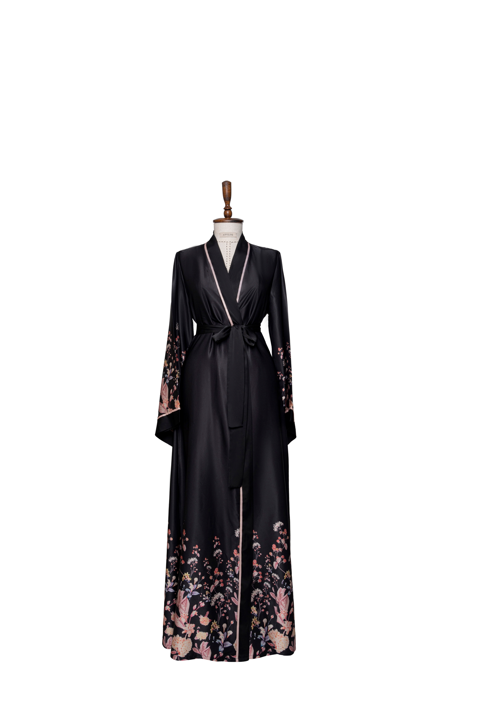 Kimono robe in black with pink floral pattern 